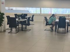 -深圳锦龙奥迪4S店(前海店)