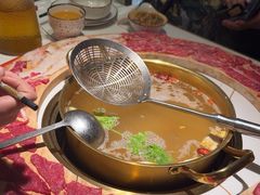 -牛人日志·鲜牛肉骨汤火锅(万科里瑧店)