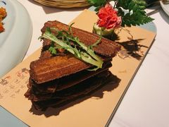 干煎带鱼-卯时·龙光雅宴·精致锡帮菜(惠山古镇店)