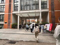 -广东外语外贸大学(白云山校区)
