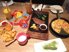 -必胜客(欧亚卖场店)