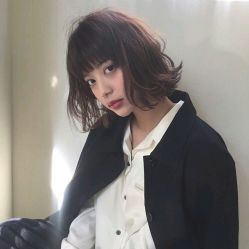 -茶发Salon·烫发染发理发