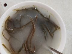 -胡成记口蘑龙眼包子(盐道街店)