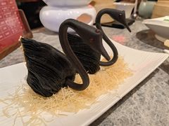 黑天鹅榴莲酥-悦秀·高级粤菜
