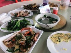 -红月湾海鲜饭店•沙滩海景(双月湾店)
