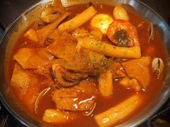 海鲜炒年糕-MI WU FACTORY米屋美食工厂餐厅(绿地店)