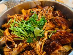 -黄记煌三汁焖锅(渝北金港国际店)
