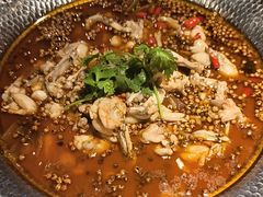 -辣尚瘾·烤鱼·新川菜(交大直营店)