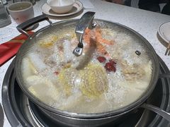 -三人行骨头王火锅(长寿店)