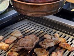 -臻牛烤肉