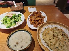 -粥全粥到海鲜家常菜·海肠捞饭(嫩江路店)