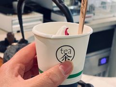 桃子冰淇淋-茶是一枝花泡茶店
