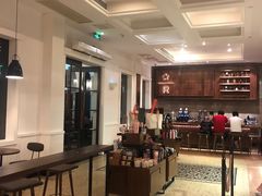 大堂-星巴克臻选(广州沙面店)