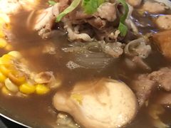滋补养生锅-8锅臭臭锅·正宗台湾小火锅(中心五路店)