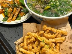 -云阿蛮云南生烫牛肉米线(奉贤路店)