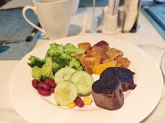 -深圳光明希尔顿花园酒店