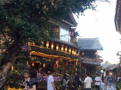 -民食香·腊排骨野生菌美食(木府店)
