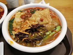 -水平有限螺蛳粉(宏达大厦店)