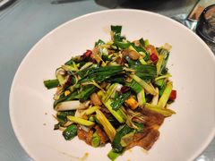 -黄泥岗·地道湖北菜(奥特莱斯店)