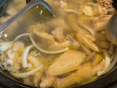 -东椰·海南椰子鸡火锅(朝阳门店)