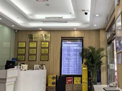 -上海仁爱医院口腔科 · 种植