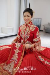 -禕·愫白婚纱商店