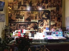 -良友书坊(安徽路店)