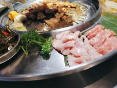 -哈哈碳都·牛肋条无限自助烤肉(宝龙店)