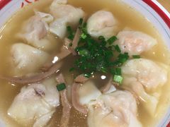 -八二小区抄手(龙湖上城天街店)