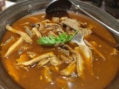 -霄汉牛三鲜湖北砂锅菜(万松园2店)