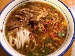 -矮子粉店1985·长沙米粉(湘春路店)