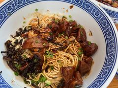 大肠猪肝拌面-沪西老弄堂面馆(定西路店)