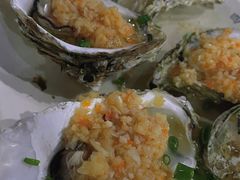 生蚝-四川小胡子海鲜(丁村万人海鲜广场店)