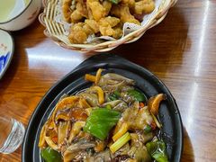 -胡子饮食店