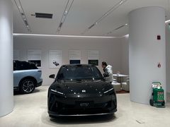 -蔚来空间(北京颐堤港店)