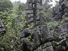 -梭布垭石林景区