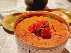 -芭莉与彩虹西餐厅(成都合生汇店)