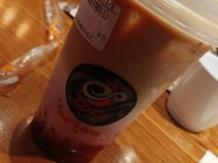 莓莓拿铁咖啡-CoCo都可(合生汇店)