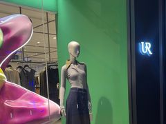 -URBAN REVIVO(欢乐海岸购物中心店)