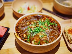 酸辣粉-一两饭川味素食餐厅