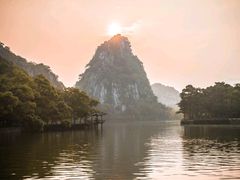 -星湖旅游景区七星岩