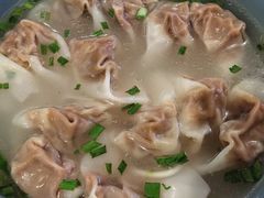 -老新隆牛肉锅贴(新街口店)