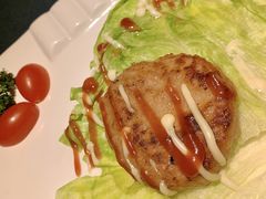 俄式煎牛肉饼-吱咖啡西式简餐