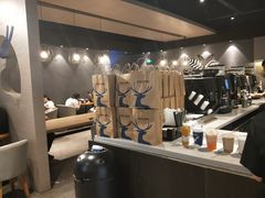 -瑞幸咖啡(新世界中心店)