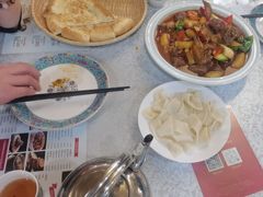 -汗腾格里·风味餐厅(新疆驻京办店)