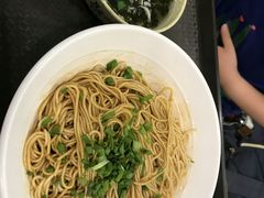 -禾诗夜市大饼油条(松江店)