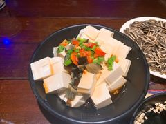 皮蛋豆腐-江边城外烤全鱼(方庄店)