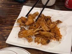 -正能量脆肉鲩火锅