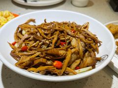 下饭小笋丝-江渔儿酸菜鱼(映月湖环宇城店)
