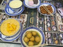 -广信牛奶甜品世家(台东店)